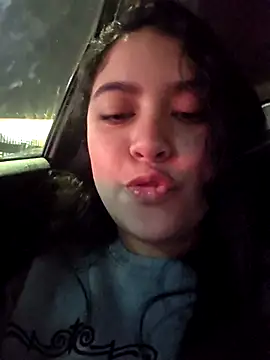 Khloekiss online show from 21, 10, 2025