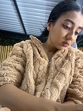 cloe taylor   online show from 1, 11, 2025