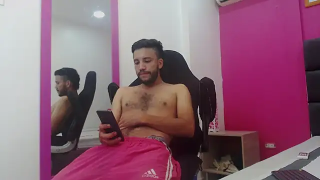 Juan FelipeX01 online show from 16, 10, 2025