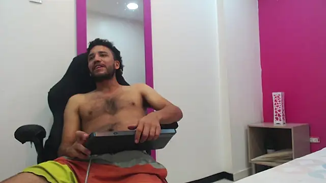 Juan FelipeX01 online show from 7, 10, 2025