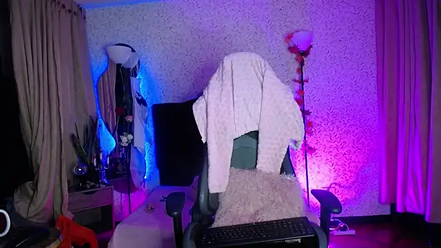 antia z online show from 2, 11, 2025