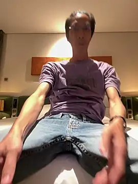 HenryLee1983-cums online show from 8, 10, 2025