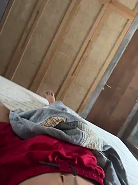 HenryLee1983-cums online show from 20, 12, 2025