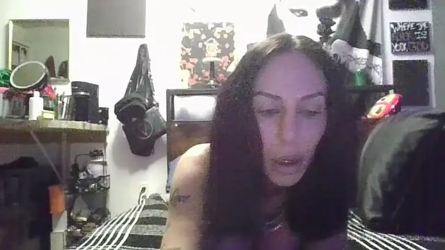 Snapshot of inkdhollow1 chatting on 5, 12, 2025 inkdhollow1 online show from 5, 12, 2025