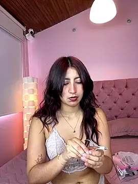 saramooon online show from 13, 11, 2025