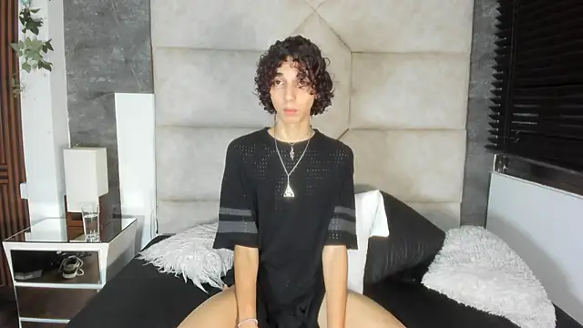 Scaarlett 22  online show from 11, 1, 2026