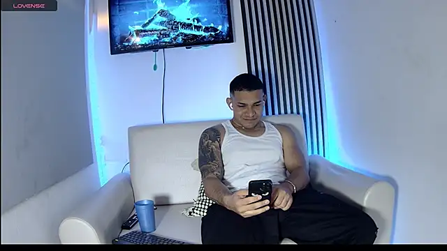 venedic bull online show from 12, 11, 2025