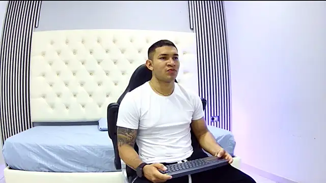 venedic bull online show from 28, 10, 2025