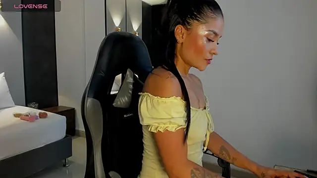 tabata69  online show from 12, 11, 2025