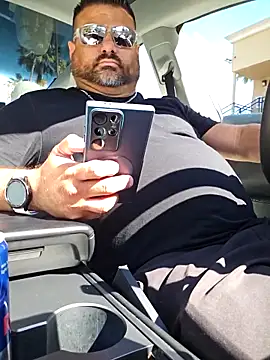 Roddog18 online show from 14, 4, 2026