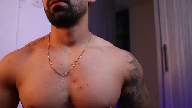 Snapshot of SOY_MIKE chatting on 1, 11, 2025 SOY MIKE online show from 1, 11, 2025