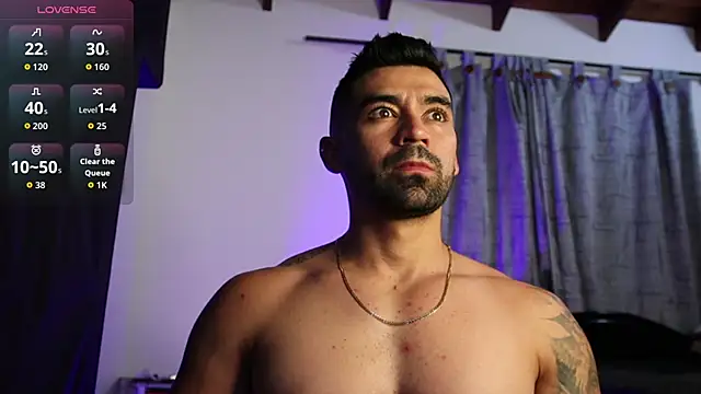 Snapshot of SOY_MIKE chatting on 27, 10, 2025 SOY MIKE online show from 27, 10, 2025