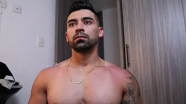 Snapshot of SOY_MIKE chatting on 1, 12, 2025 SOY MIKE online show from 1, 12, 2025