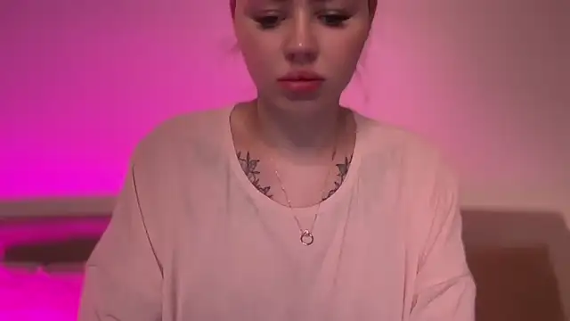 AlmaryKim online show from 4, 12, 2025