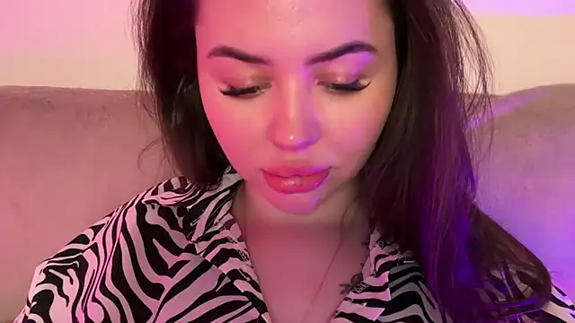 AlmaryKim online show from 15, 4, 2026