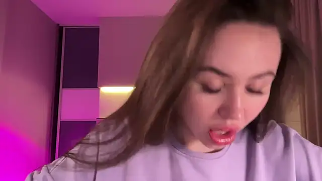 AlmaryKim online show from 5, 2, 2025