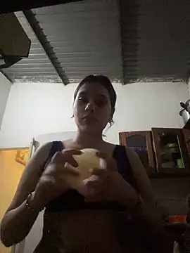 Brianna bunny05 online show from 11, 5, 2026