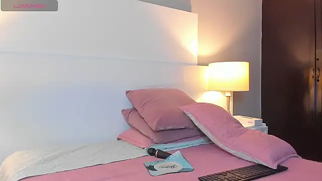 Dylan Katte online show from 28, 11, 2025