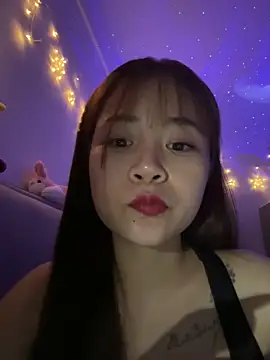 jun-xinh09 online show from 2, 10, 2025