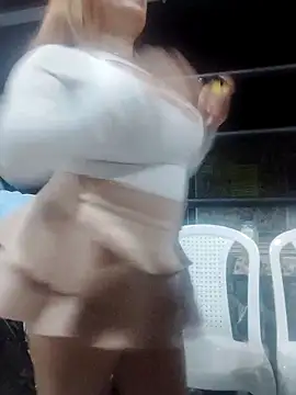 EvelynVega0 online show from 8, 3, 2026