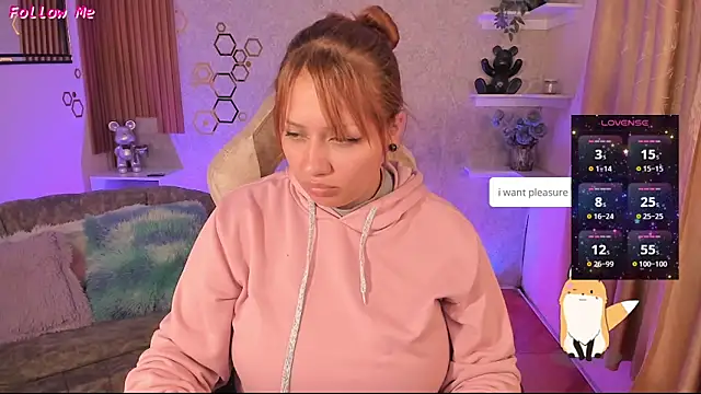 Snapshot of EvelynVega0 chatting on 19, 5, 2026 EvelynVega0 online show from 19, 5, 2026