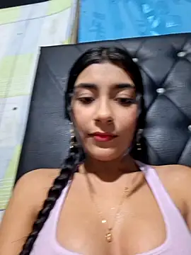 Sweed-virgin-pussy online show from 18, 6, 2026