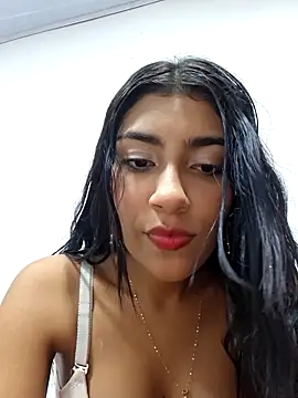 Sweed-virgin-pussy online show from 21, 6, 2026
