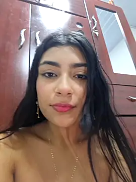Sweed-virgin-pussy online show from 4, 6, 2026