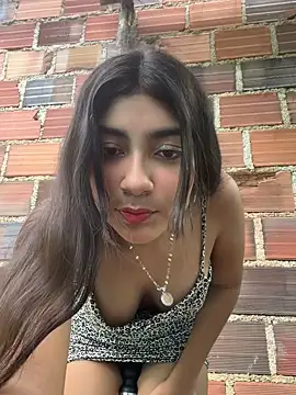 Sweed-virgin-pussy online show from 13, 10, 2025