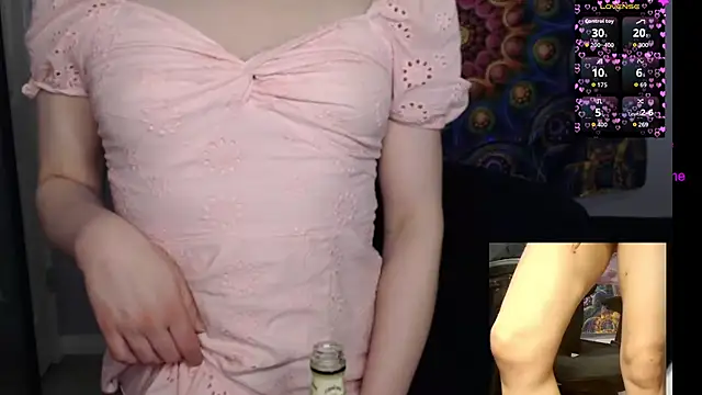 Snapshot of cinderellie chatting on 5, 12, 2025 cinderellie online show from 5, 12, 2025