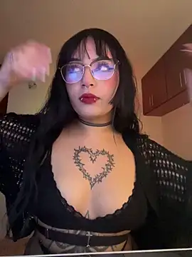 Hinatamoon  online show from 15, 11, 2025