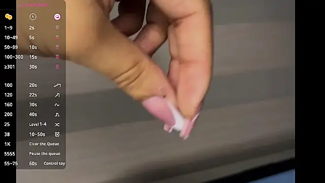 Hinatamoon  online show from 9, 10, 2025