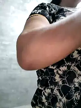 Snapshot of Bhabhi_jaan10 chatting on 25, 10, 2025 Bhabhi jaan10 online show from 25, 10, 2025