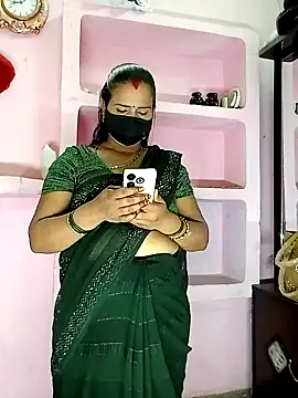 Snapshot of Bhabhi_jaan10 chatting on 5, 10, 2025 Bhabhi jaan10 online show from 5, 10, 2025