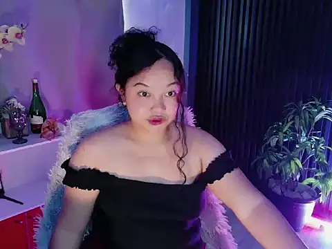 UrFavouriteCravings online show from 10, 3, 2026