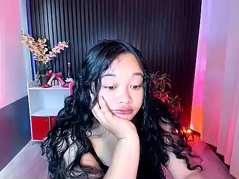 UrFavouriteCravings online show from 15, 11, 2025