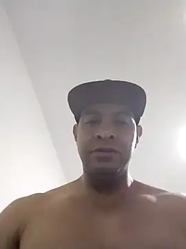 Snapshot of brunolex chatting on 8, 11, 2025 brunolex online show from 8, 11, 2025