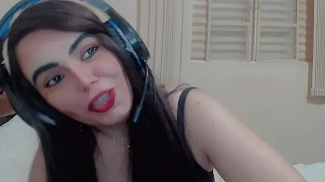 AgathaMendes online show from 4, 10, 2025