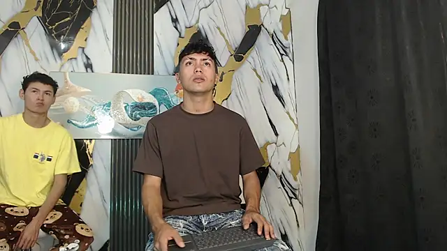 VERY HOT GUYS online show from 4, 7, 2026