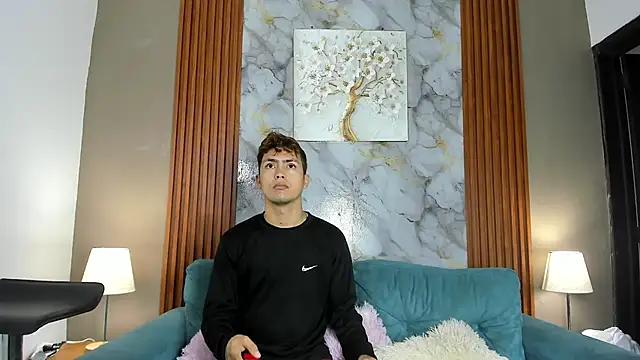 VERY HOT GUYS online show from 13, 3, 2026