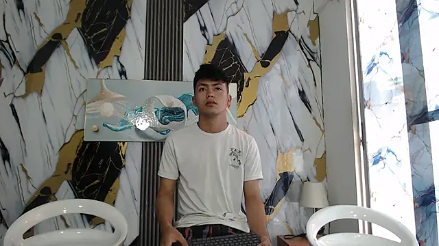 VERY HOT GUYS online show from 31, 7, 2026