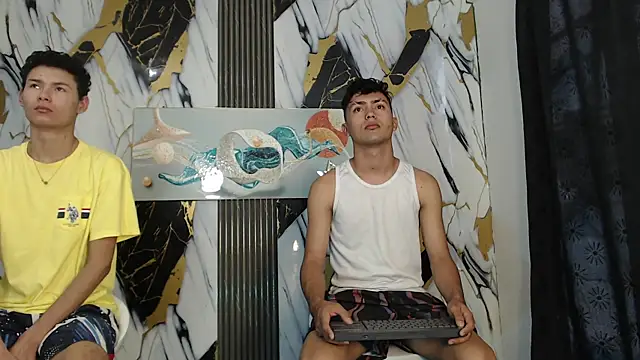 VERY HOT GUYS online show from 5, 7, 2026
