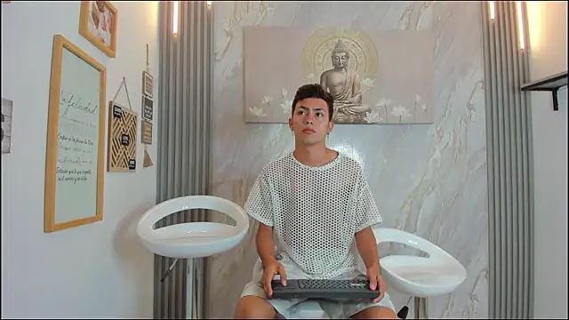 VERY HOT GUYS online show from 12, 1, 2026