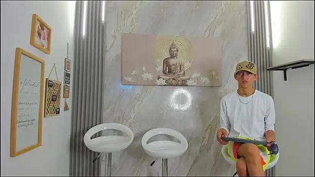 VERY HOT GUYS online show from 18, 1, 2026