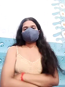 Miss Shanayaa online show from 5, 10, 2025