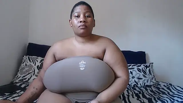 PIXIEBITCHXXX26 online show from 13, 11, 2025