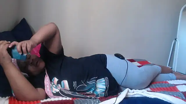 Snapshot of PIXIEBITCHXXX26 chatting on 29, 4, 2026 PIXIEBITCHXXX26 online show from 29, 4, 2026