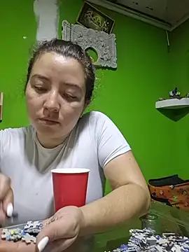 annyaparis online show from 29, 10, 2025