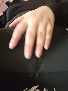 annyaparis online show from 28, 2, 2026