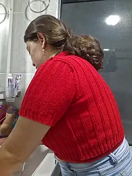 annyaparis online show from 3, 12, 2025